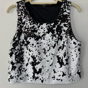 Gilbert Black & White Transforming Sequin Top – Size Large